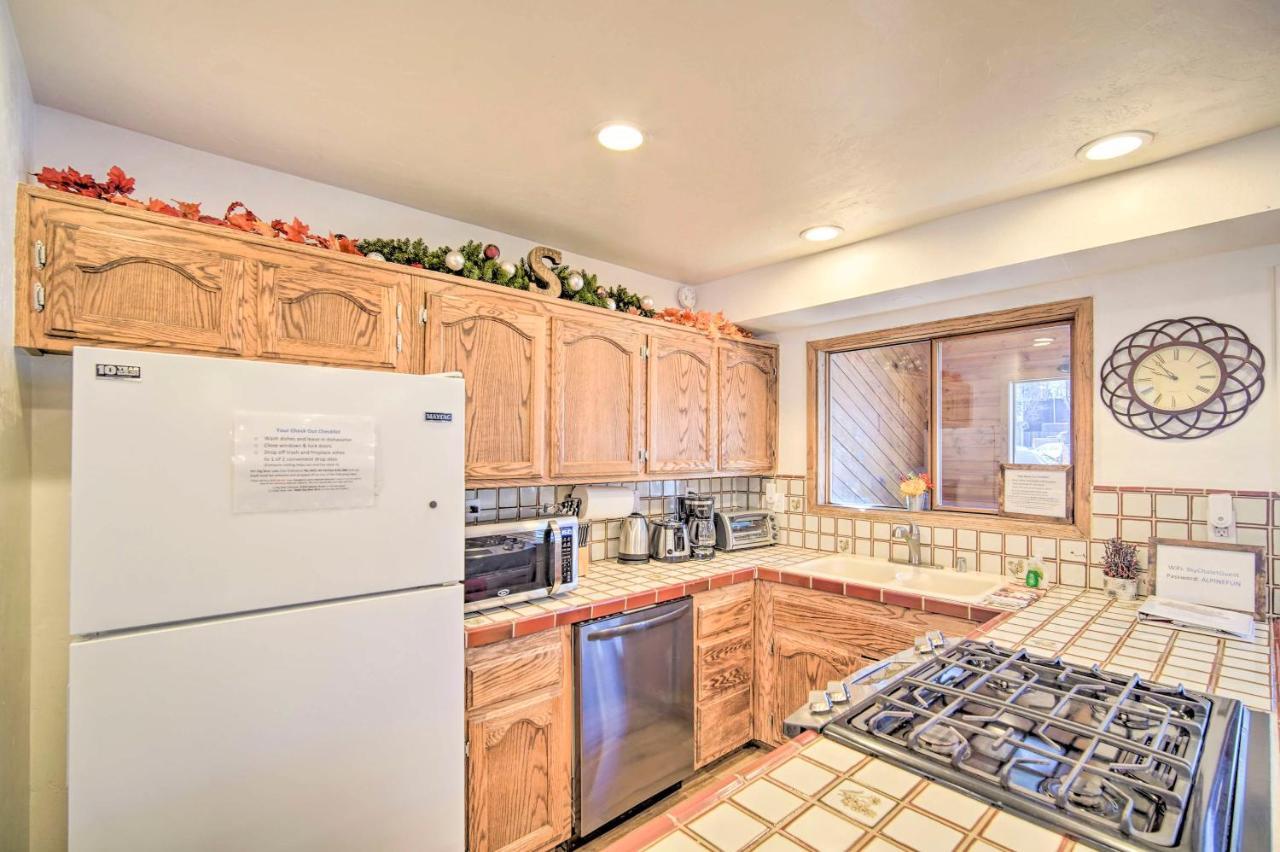 Central Big Bear Home Mins To Lake And Village Биг Бэар Лейк Экстерьер фото